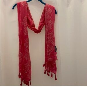 Vintage Vines scarf